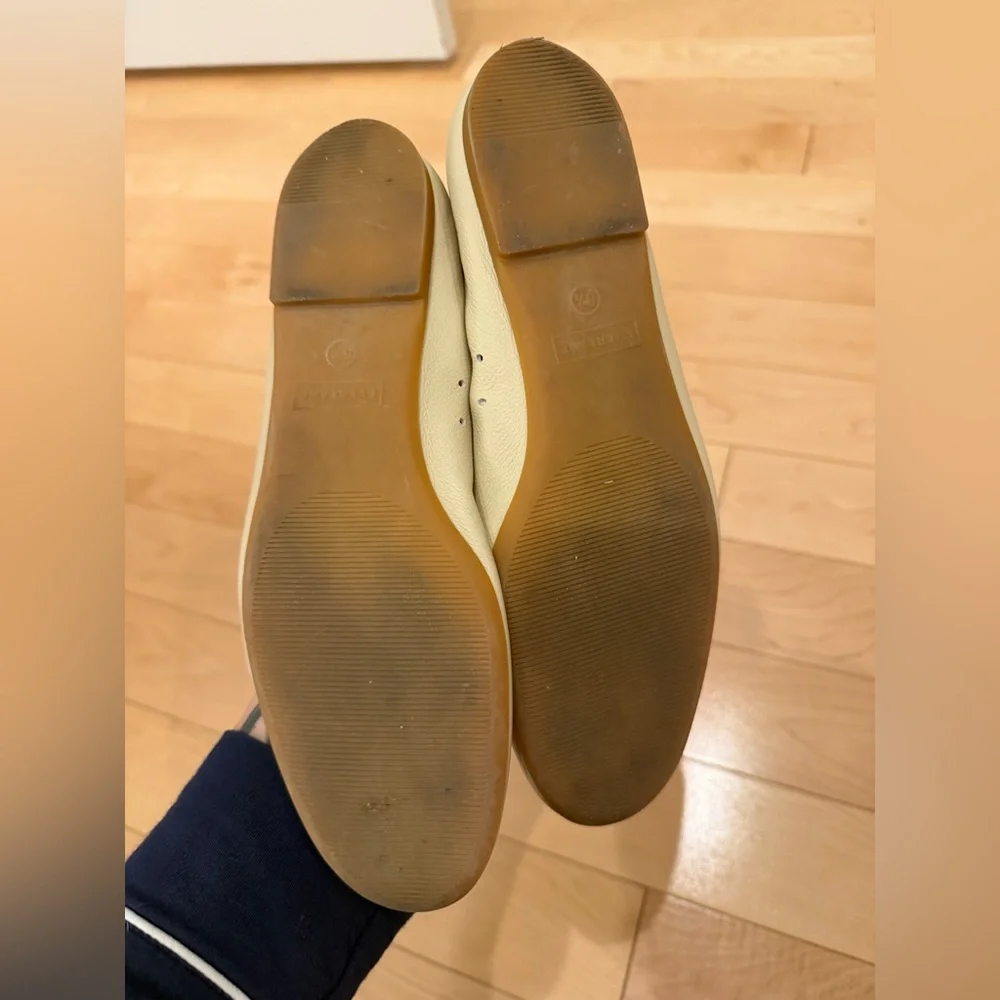 Everlane Day glove flat. - Picture 4 of 8